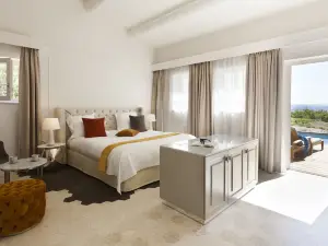 Mas des Herbes Blanches Hôtel & Spa – Relais & Châteaux