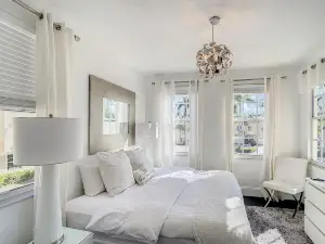 7 room PGA National Resort Villa 4 Kings 30+nights.