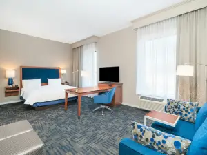 Hampton Inn & Suites Newburgh - Stewart Airport