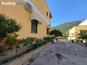 Costa-Rini Hotel