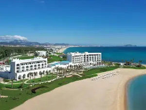 The St. Regis la Bahia Blanca Resort, Tamuda Bay