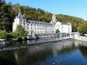 庭院民宿旅館