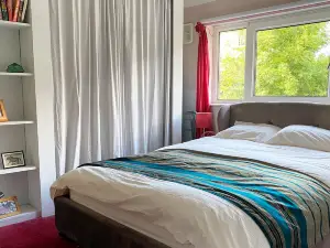 2Bd Garden Hideaway in Lewes