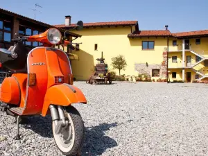 Agriturismo Tra Serra E Lago
