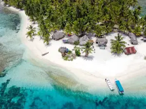 在San Blas Island上擁有私人浴室的私人海景小屋