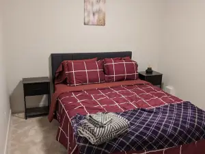 Home away from home, next to Mission golf course, racetrack and hiking trails.
