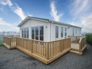 Oakland Lodge - 2 Bedroom Lodge - Wisemans Bridge