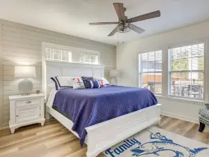 Peaceful Canyon Lake Retreat at Casa del Lago!