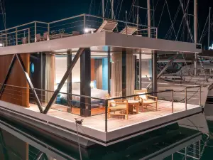 Marina Suite