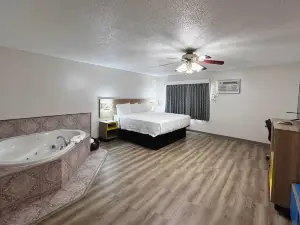 Days Inn by Wyndham Denison IA