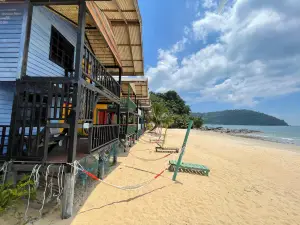 Beach Shack Chalet