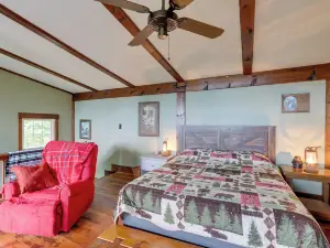 Mountaintop Ellijay Cabin w/ Private Hot Tub