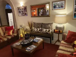 博爾戈安蒂科飯店