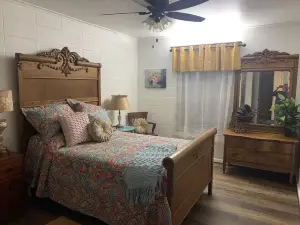 Punkins Place LLC
