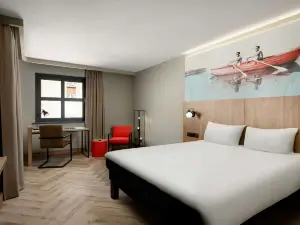 Ibis Budapest Heroes Square
