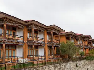 Tenzinling Resort