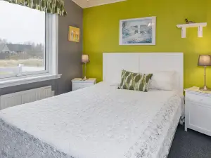 8 Person Holiday Home in Løgstør-by Traum
