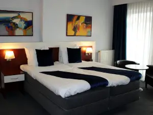 Apollo Hotel