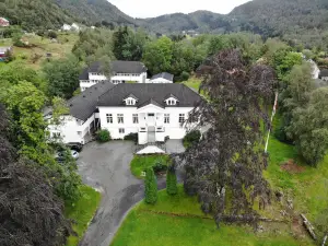 FjordSlottet Hotell