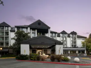 คอร์ทยาร์ดบายแมริออท แซนตาโรซา