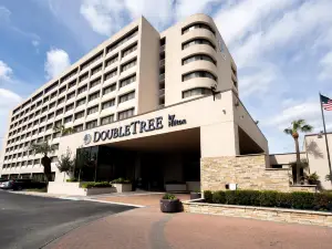 DoubleTree by Hilton Hotel Houston Hobby Airport