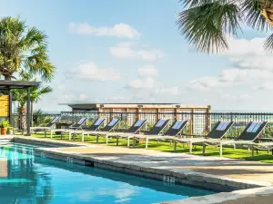 Hillside Boutique Hotel