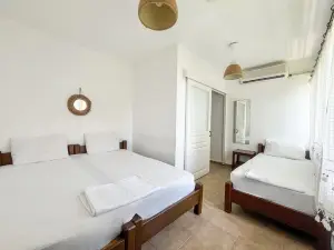 Esen Apartments