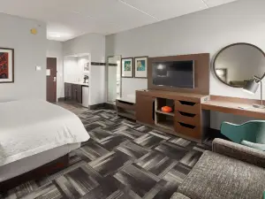 Hampton Inn Louisville-Northeast