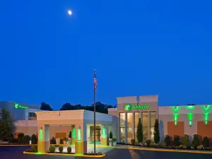 Armoni Inn and Suites