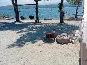 Sevanta Lake Cottages