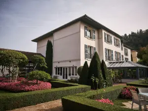 La Pyramide Hôtel Restaurant