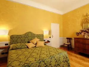 Palazzo Tucci Residenza d'Epoca