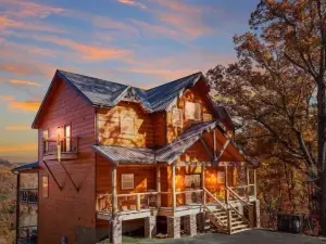 Victoria's Secrets 5 Bedroom Cabin by RedAwning