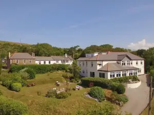 Beacon Country House & Luxury Shepherd Huts