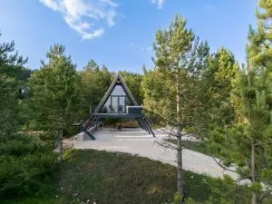 Continental Adventure Resort - Mountain Escape & Glamping
