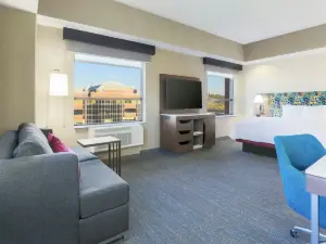 Hampton Inn & Suites Pittsburgh-Downtown