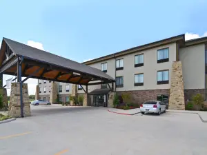 Best Western Plus Emory at Lake Fork Inn  Suites