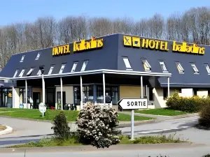 Acanthe Hotel