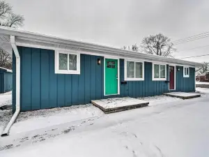 Ideally Located House - 9 Mi from Route 66!