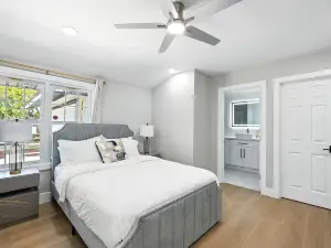 波威Xlnc威特路異域風情度假屋