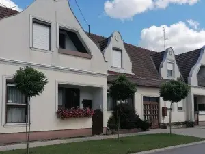 Aranka Apartman