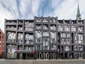 里加老城希爾頓花園酒店