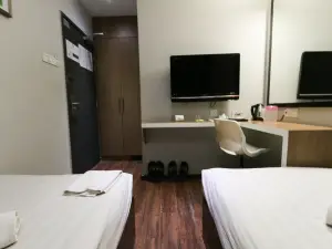 โรงแรม 99 - บันดาร์โบตานิก