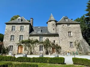 Château de la Borde à Ussel, Centre-Ville, Proche Autoroute A89, Climatisation