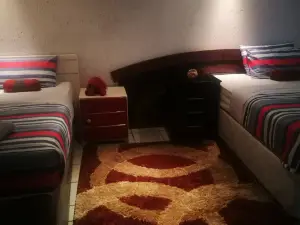 Naisar Sparkling White Apartment