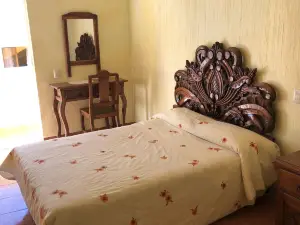 Hotel Ricardos