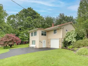 Montour Falls Apartment ~ 3 Mi to Seneca Lake!