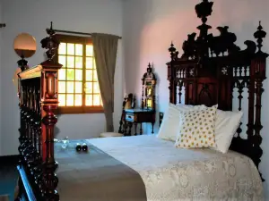 Villa in Narón near Pantín Beach & Golf