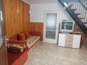 A Whole Holiday House with a Garden in Fonyod for 2-10 Persons