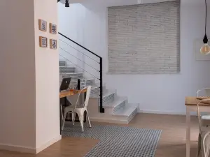Gomez Rooms